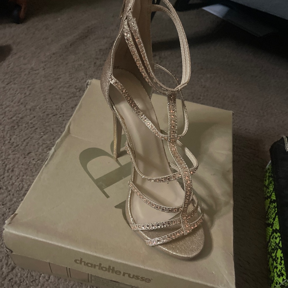 Outing shoes